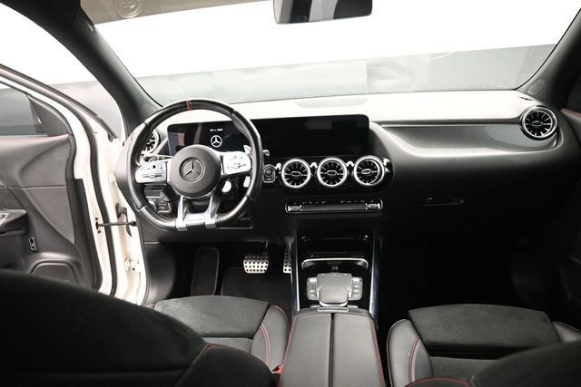 Used 2023 Mercedes-Benz GLA 35 AMG 4MATIC image 25