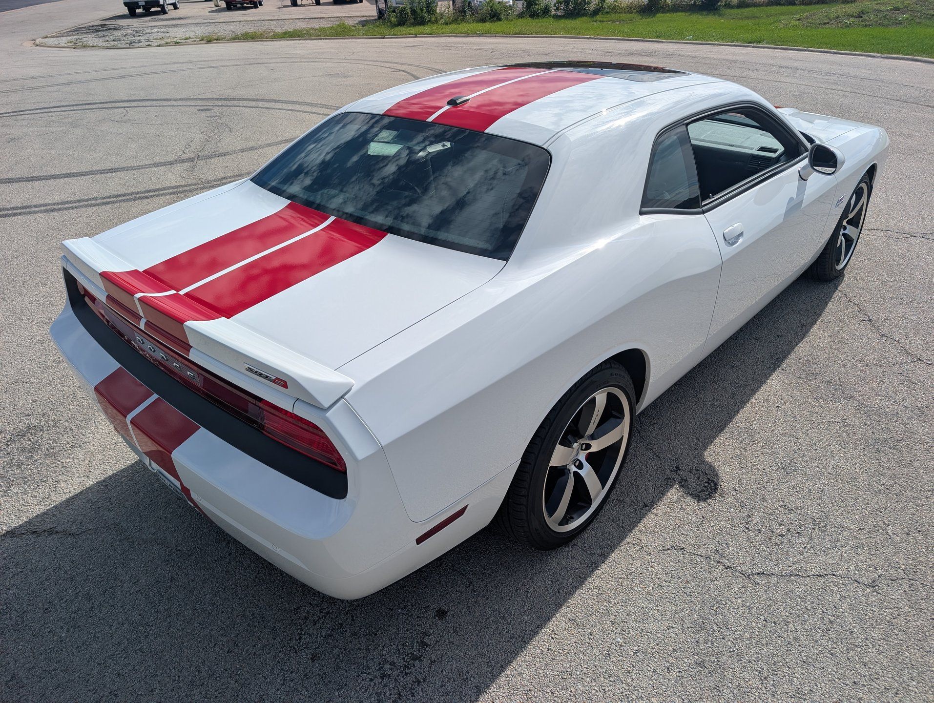 Used 2013 Dodge Challenger SRT8 RWD image 22