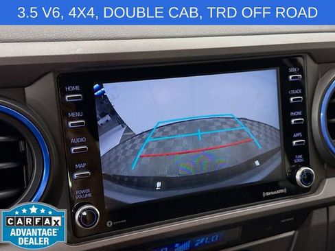 Used 2022 Toyota Tacoma TRD Off-Road AWD/4WD image 13