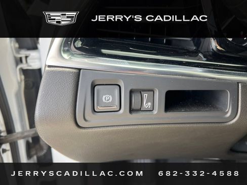 Used 2024 Cadillac XT6 Premium Luxury w/ LPO, Floor Liner Package FWD image 14