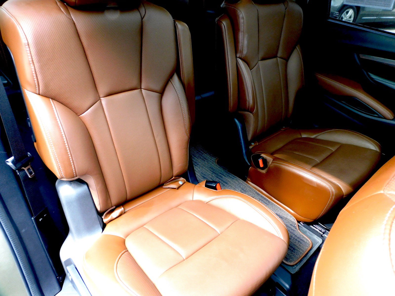 Used 2023 Subaru Ascent Touring AWD/4WD image 19