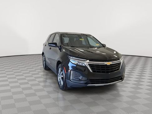 Certified 2024 Chevrolet Equinox LT FWD image 3
