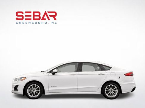 Used 2019 Ford Fusion SE FWD image 9