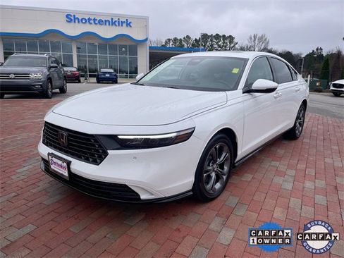 Certified 2024 Honda Accord EX-L image 1