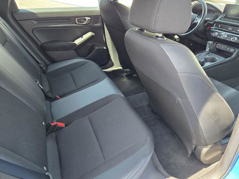 Used 2023 Honda Civic Sport image 28