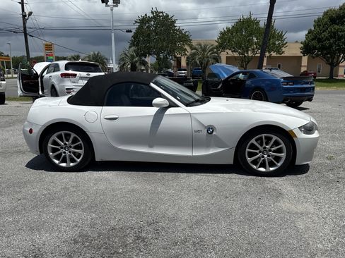 Used 2007 BMW Z4 3.0i image 7