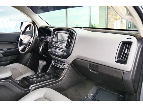 Used 2018 Chevrolet Colorado W/T w/ WT Convenience Package AWD/4WD image 13