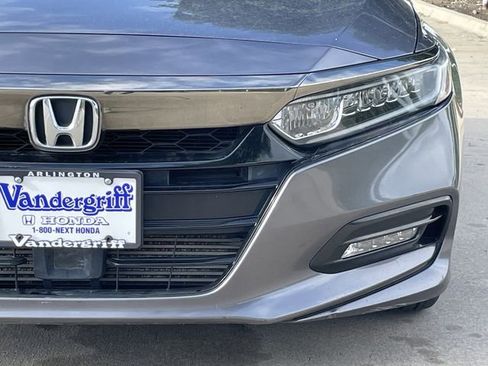Used 2019 Honda Accord Sport image 8