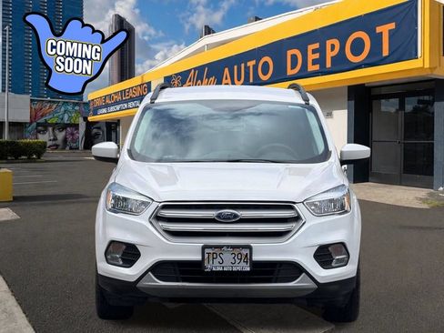 Used 2018 Ford Escape SE w/ SE Sync 3 Package FWD image 7