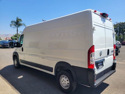 Used 2023 RAM ProMaster 2500 FWD image 7