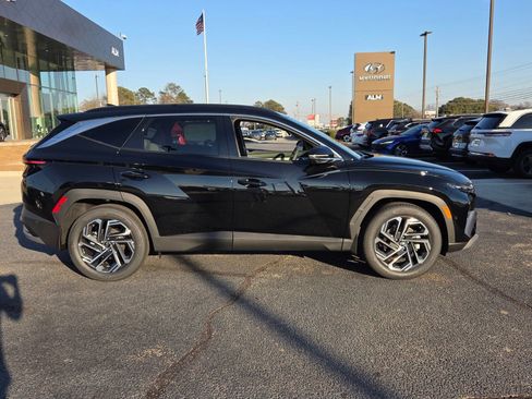 New 2026 Hyundai Tucson Limited FWD image 13