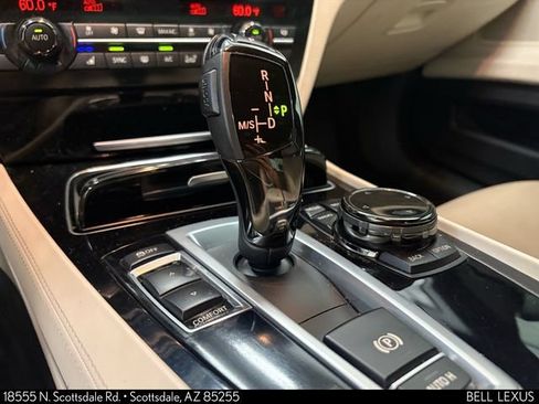 Used 2015 BMW 750Li RWD image 25
