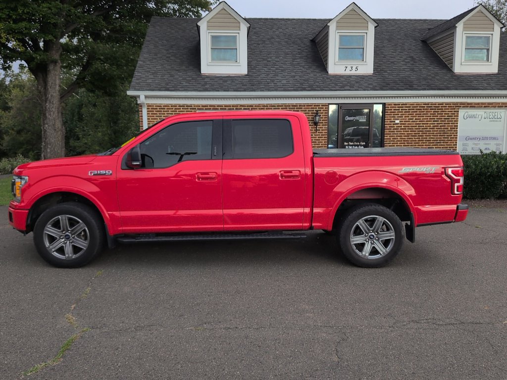 Used 2018 Ford F150 XLT w/ Equipment Group 302A Luxury AWD/4WD image 4