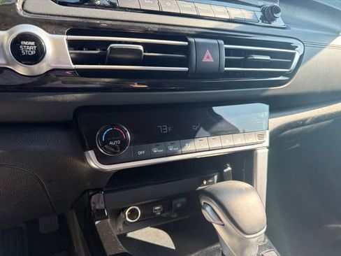 Used 2023 Kia Seltos SX AWD/4WD image 26