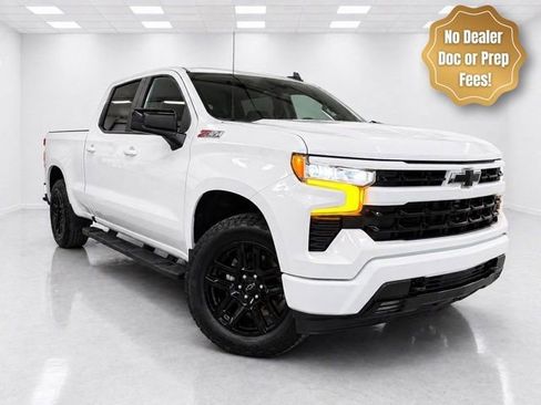 Used 2024 Chevrolet Silverado 1500 RST w/ True North Edition Plus AWD/4WD image 2