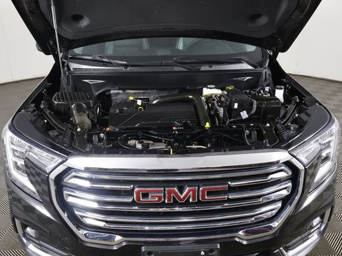 Used 2023 GMC Terrain SLT w/ Infotainment Package II AWD/4WD image 19