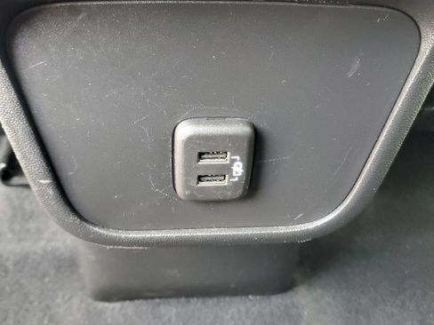 Used 2019 GMC Terrain SLE w/ Driver Convenience Package FWD image 32