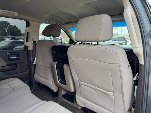 Used 2018 Chevrolet Silverado 1500 LT w/ LT Fleet Convenience Package AWD/4WD image 21