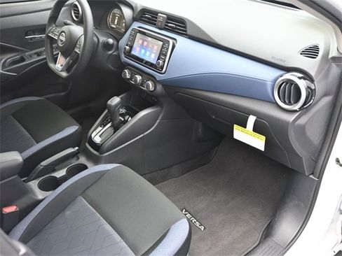 Used 2025 Nissan Versa SV w/ Trunk Package image 36