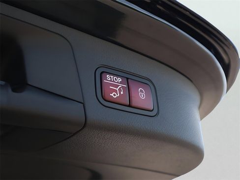 New 2026 Mercedes-Benz GLA 250 4MATIC image 11