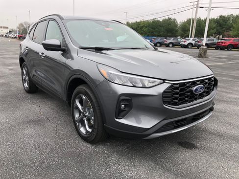 New 2026 Ford Escape ST-Line Select w/ Tech Pack #2 image 7