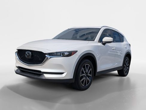 Used 2018 MAZDA CX-5 Touring w/ Preferred Equipment Package image 5