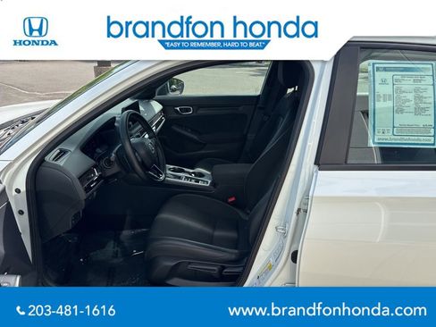 Used 2023 Honda Civic Sport image 21