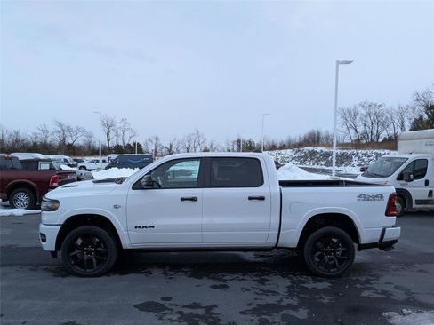 New 2026 RAM 1500 Laramie w/ Night Edition AWD/4WD image 8