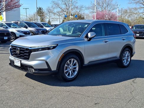 Used 2025 Honda CR-V EX image 3