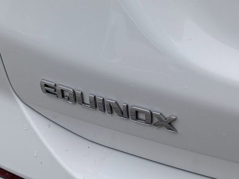 Used 2018 Chevrolet Equinox LS image 14