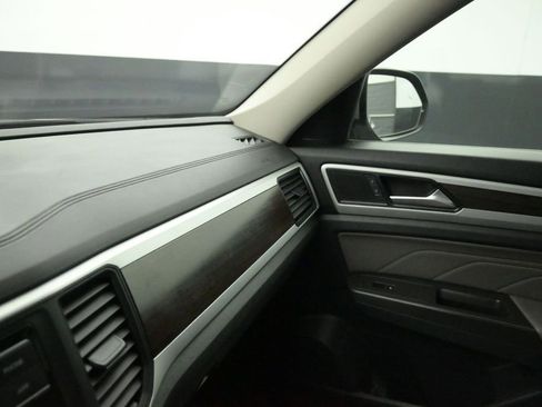 Used 2022 Volkswagen Atlas SE AWD/4WD image 11