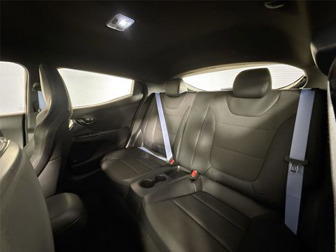 Used 2021 Hyundai Veloster N image 30