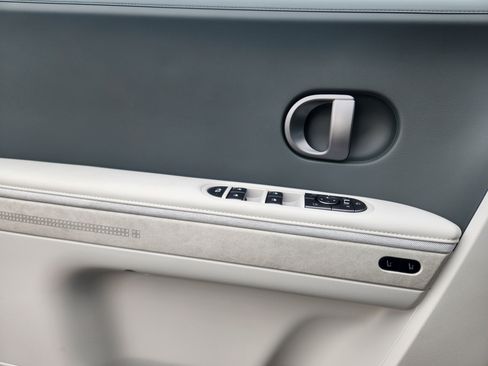 New 2026 Hyundai Ioniq 5 Limited AWD/4WD image 13