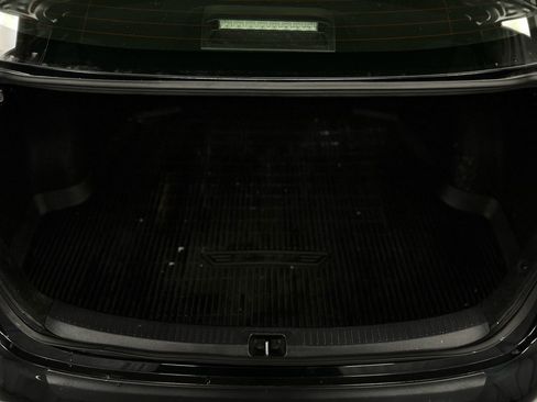 Used 2022 Toyota Corolla LE image 37