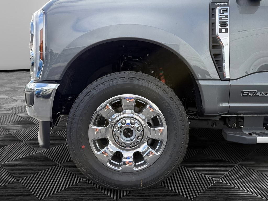 New 2026 Ford F250 Lariat w/ Chrome Package AWD/4WD image 14