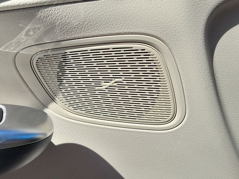 New 2026 Mercedes-Benz GLC 300 image 25