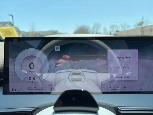 New 2026 Genesis GV70 2.5T Advanced AWD/4WD image 17