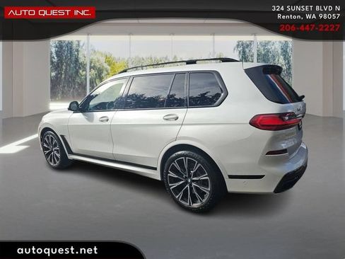 Used 2020 BMW X7 M50i AWD/4WD image 7