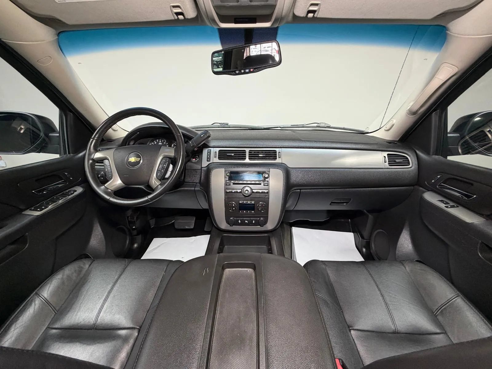 Used 2013 Chevrolet Avalanche LT w/ Suspension Package, Off-Road AWD/4WD image 20