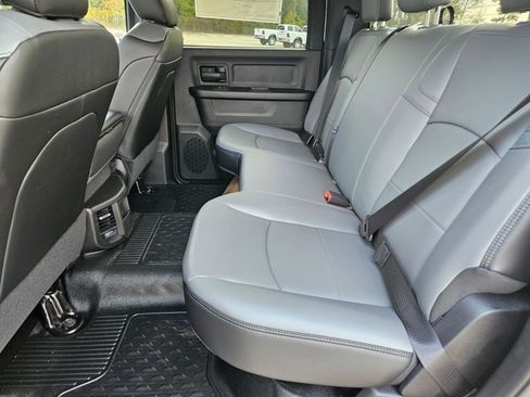 New 2025 RAM 3500 Tradesman w/ Chrome Appearance Group AWD/4WD image 14