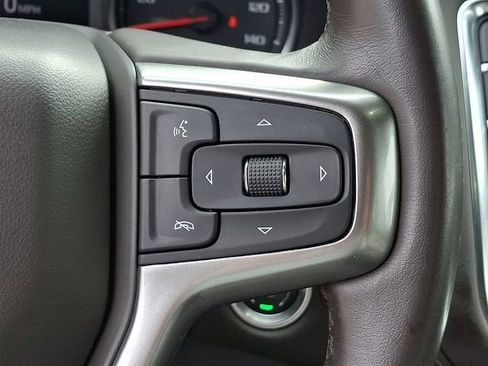 Used 2021 Chevrolet Suburban LS AWD/4WD image 33