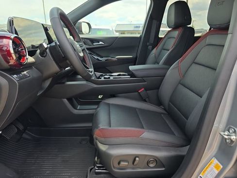 New 2026 Chevrolet Equinox RS FWD image 10