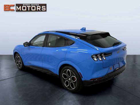 Used 2021 Ford Mustang Mach-E GT AWD/4WD image 4