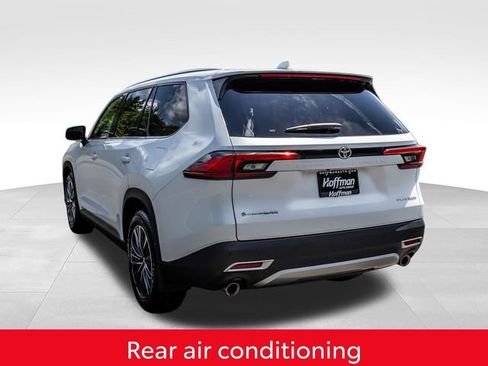 Used 2024 Toyota Grand Highlander AWD Hybrid image 11