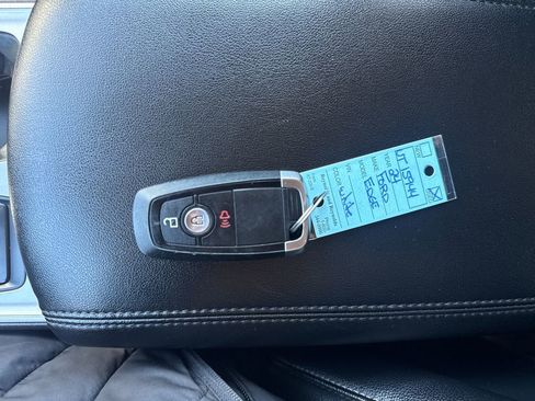 Used 2024 Ford Edge SEL image 34