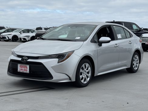 New 2026 Toyota Corolla LE FWD image 11