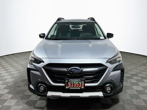 Certified 2025 Subaru Outback Limited w/ Popular Package #2 AWD/4WD image 2