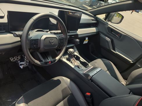 Certified 2026 Toyota RAV4 AWD Plug-in Hybrid image 15