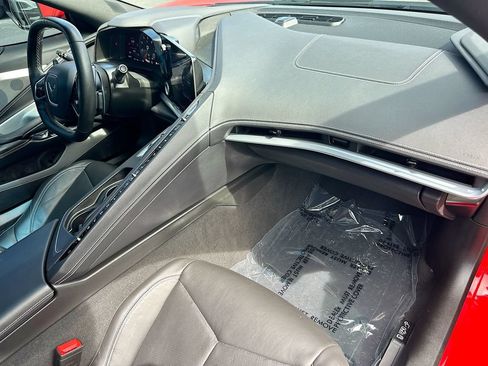 Used 2021 Chevrolet Corvette Stingray Preferred Cpe RWD image 27
