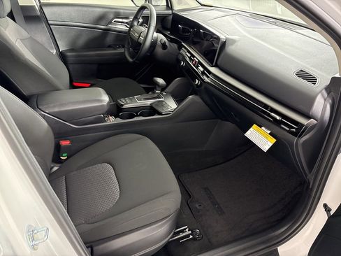 New 2026 Kia Sportage LX image 42